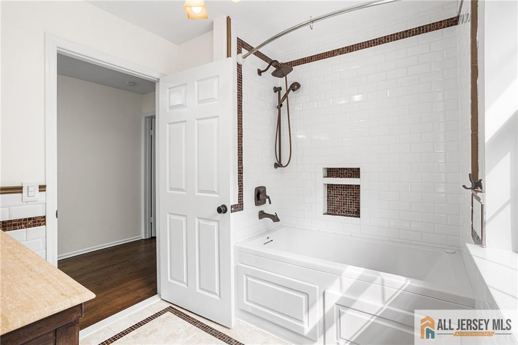 569 Buttonwood Drive Jackson NJ 08527
