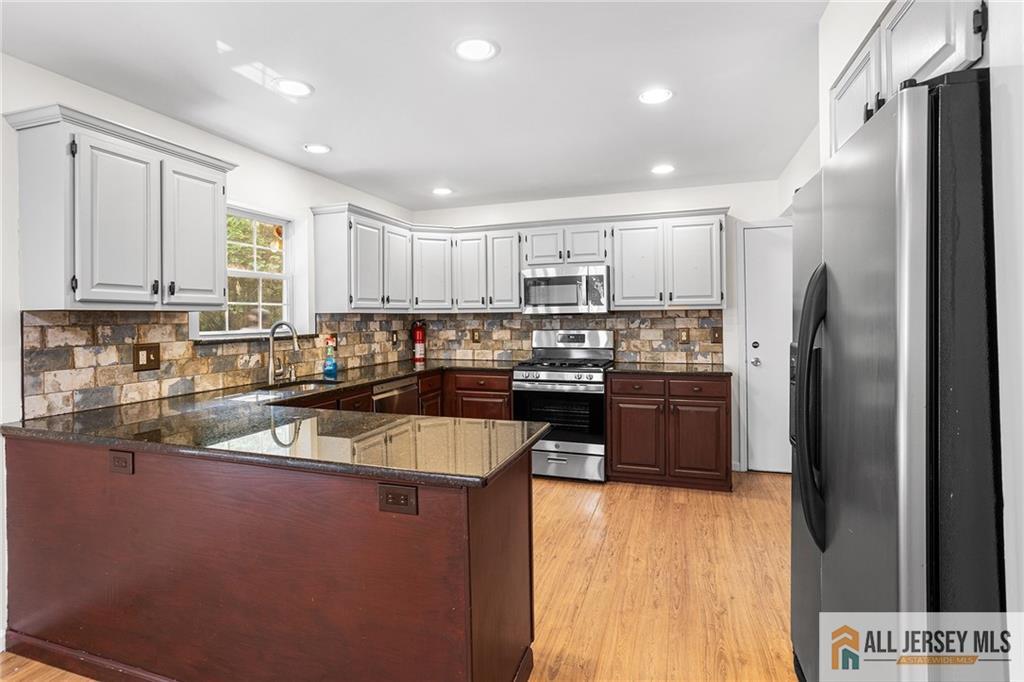 569 Buttonwood Drive Jackson NJ 08527