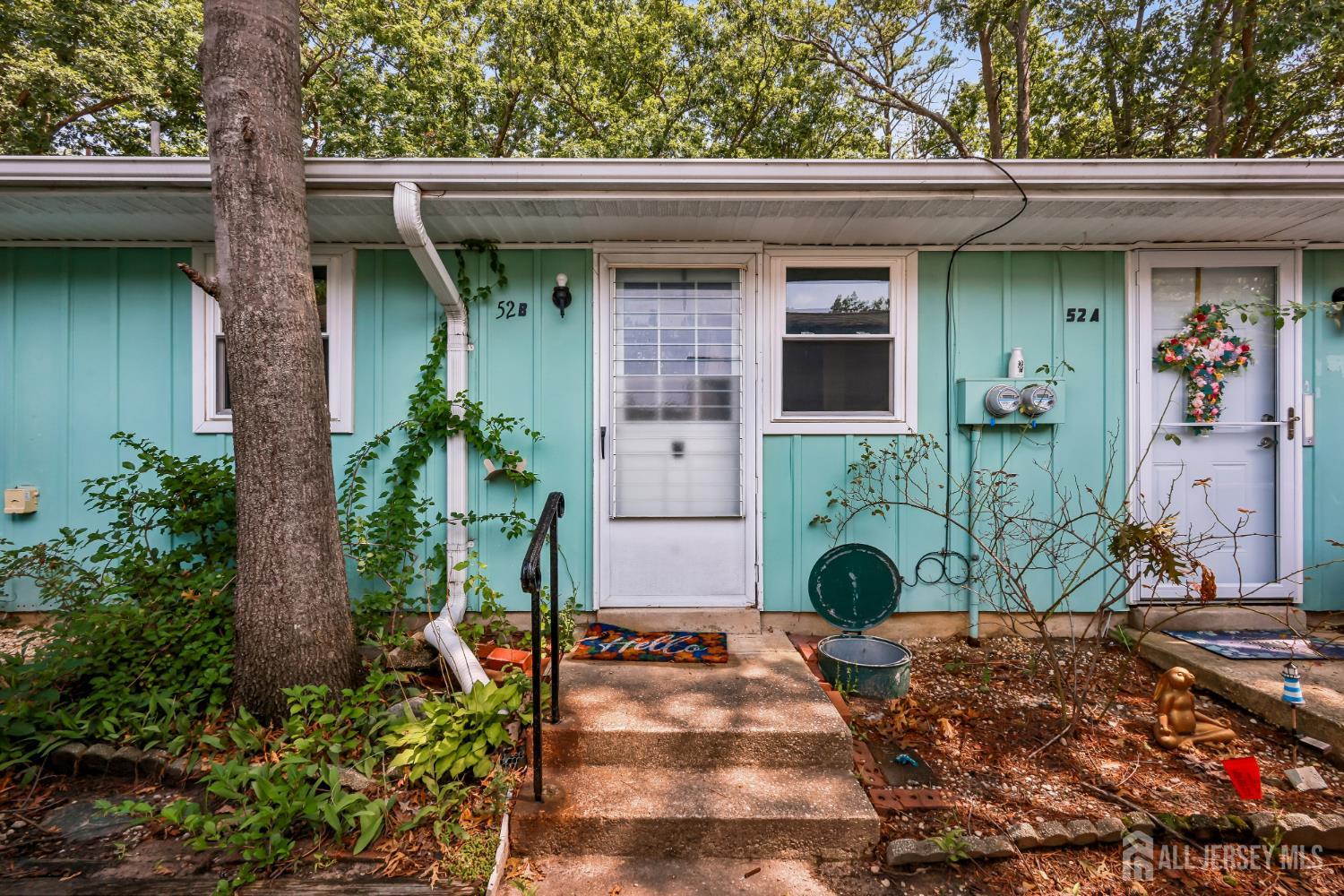 52 Cambridge Court Lakewood NJ 08701