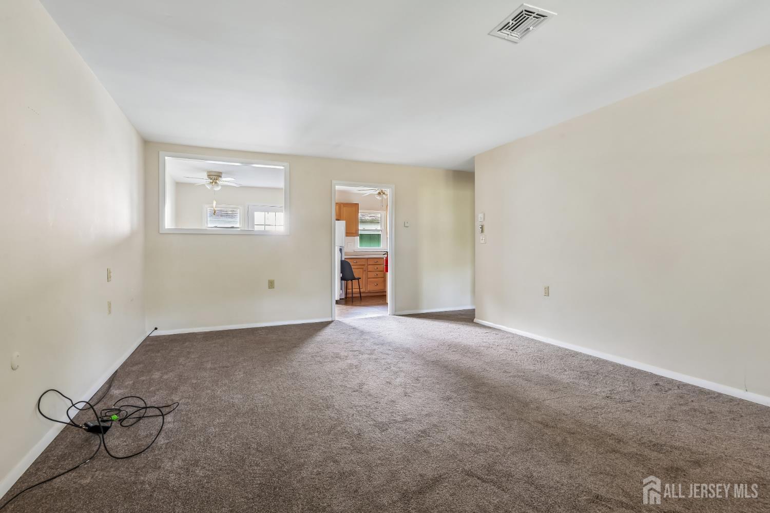 52 Cambridge Court Lakewood NJ 08701