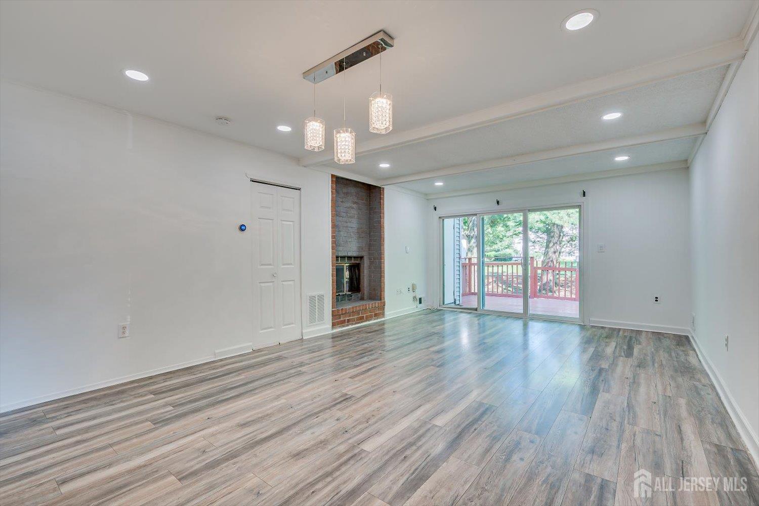5 Pear Tree Lane Franklin NJ 08823