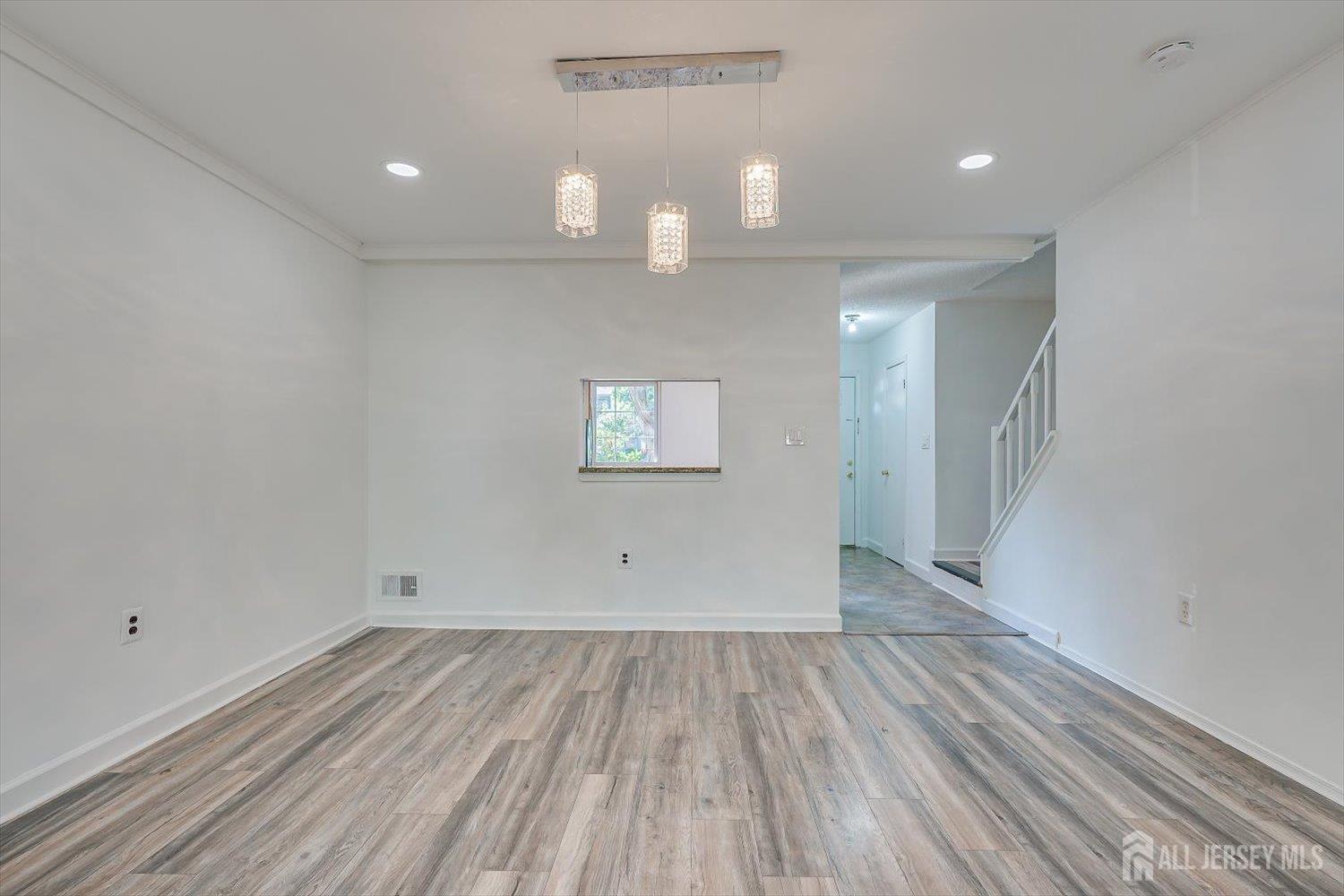 5 Pear Tree Lane Franklin NJ 08823