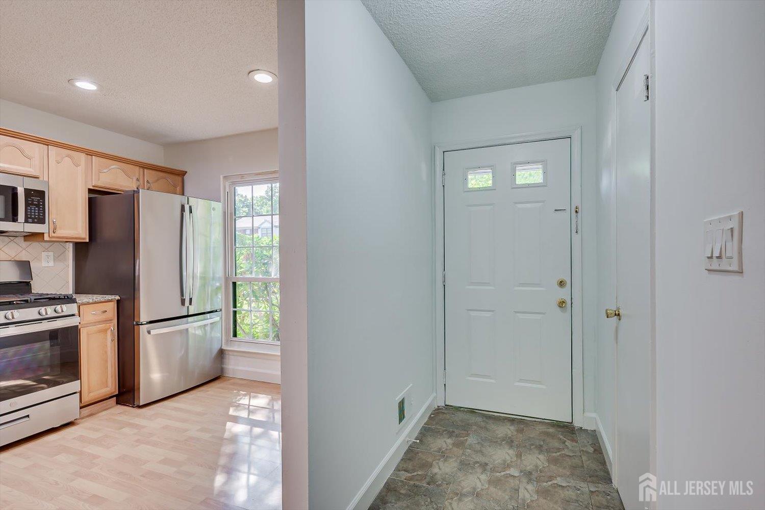 5 Pear Tree Lane Franklin NJ 08823