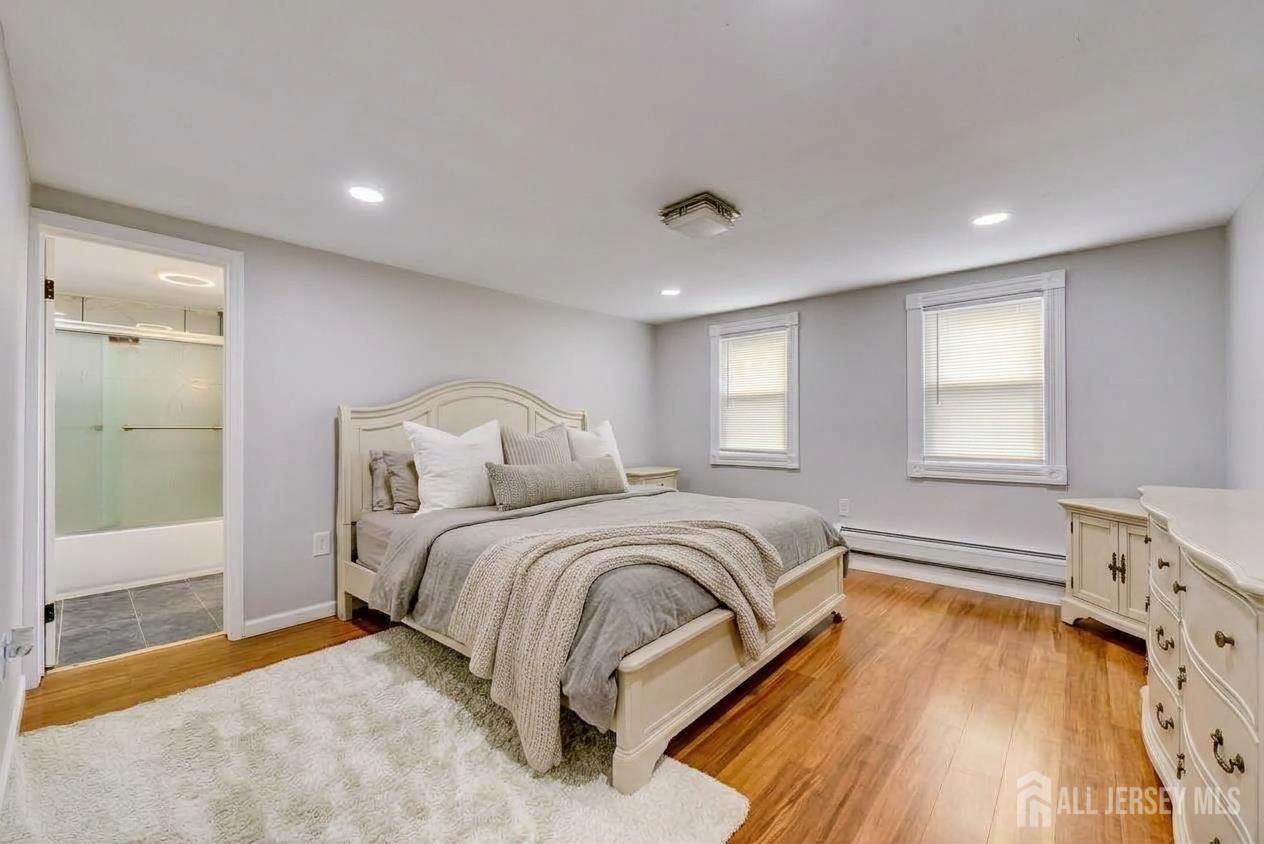 41 Lincoln Avenue Jamesburg NJ 08831