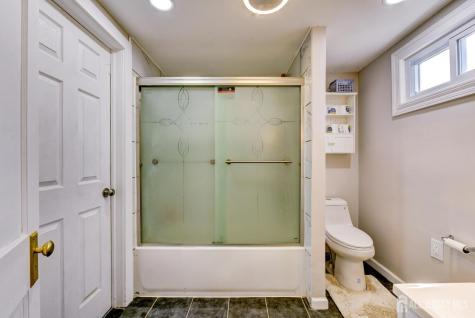 41 Lincoln Avenue Jamesburg NJ 08831