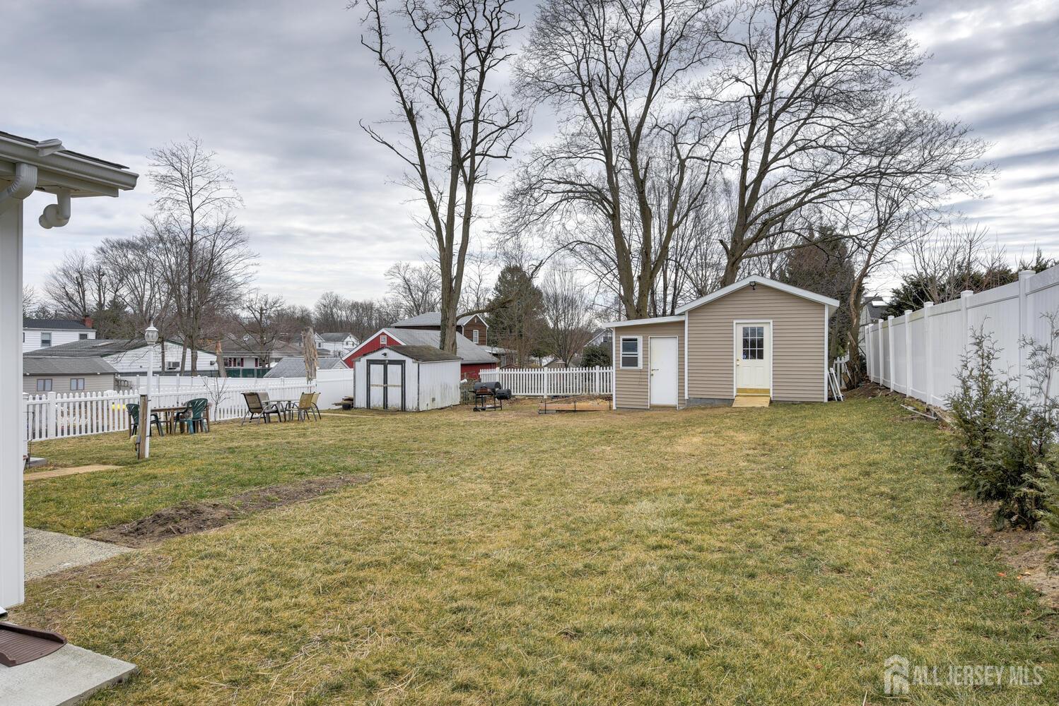 41 Lincoln Avenue Jamesburg NJ 08831