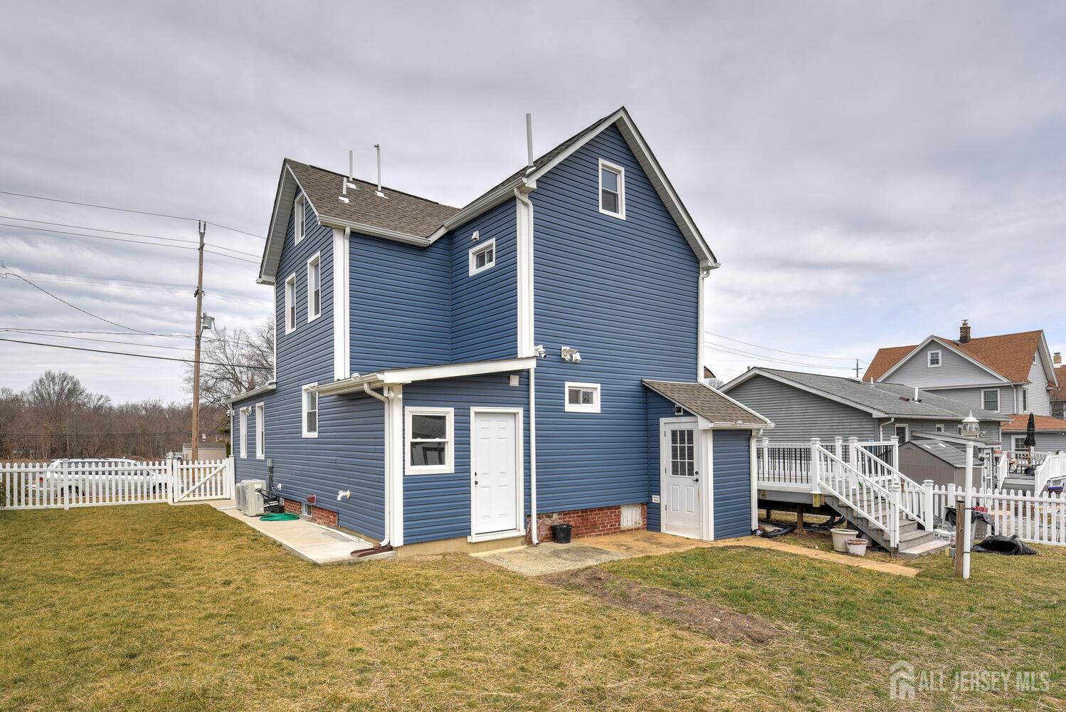 41 Lincoln Avenue Jamesburg NJ 08831