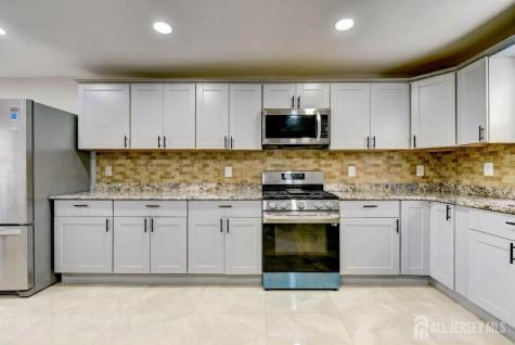 41 Lincoln Avenue Jamesburg NJ 08831
