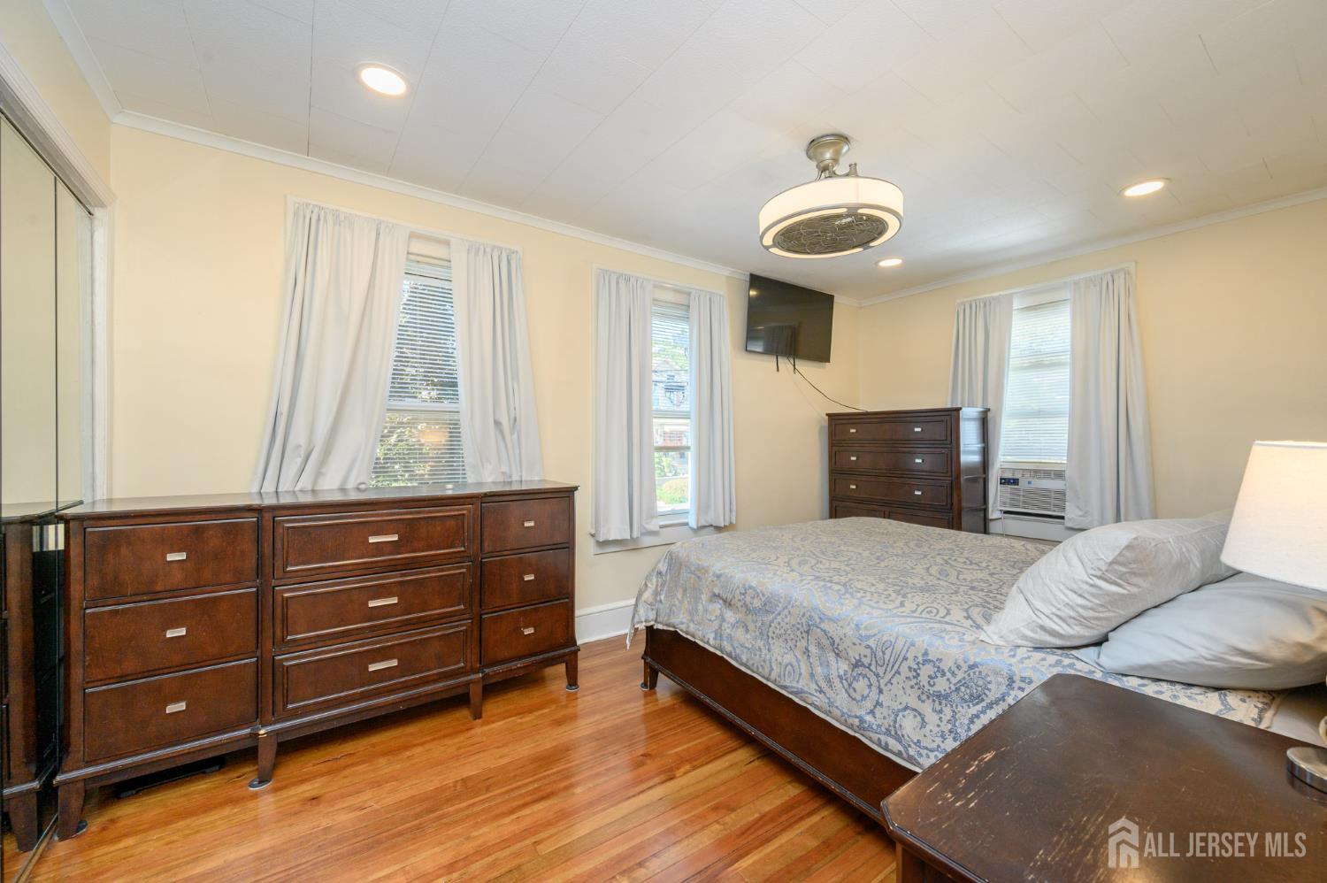 90 Edison Avenue Nutley NJ 07110