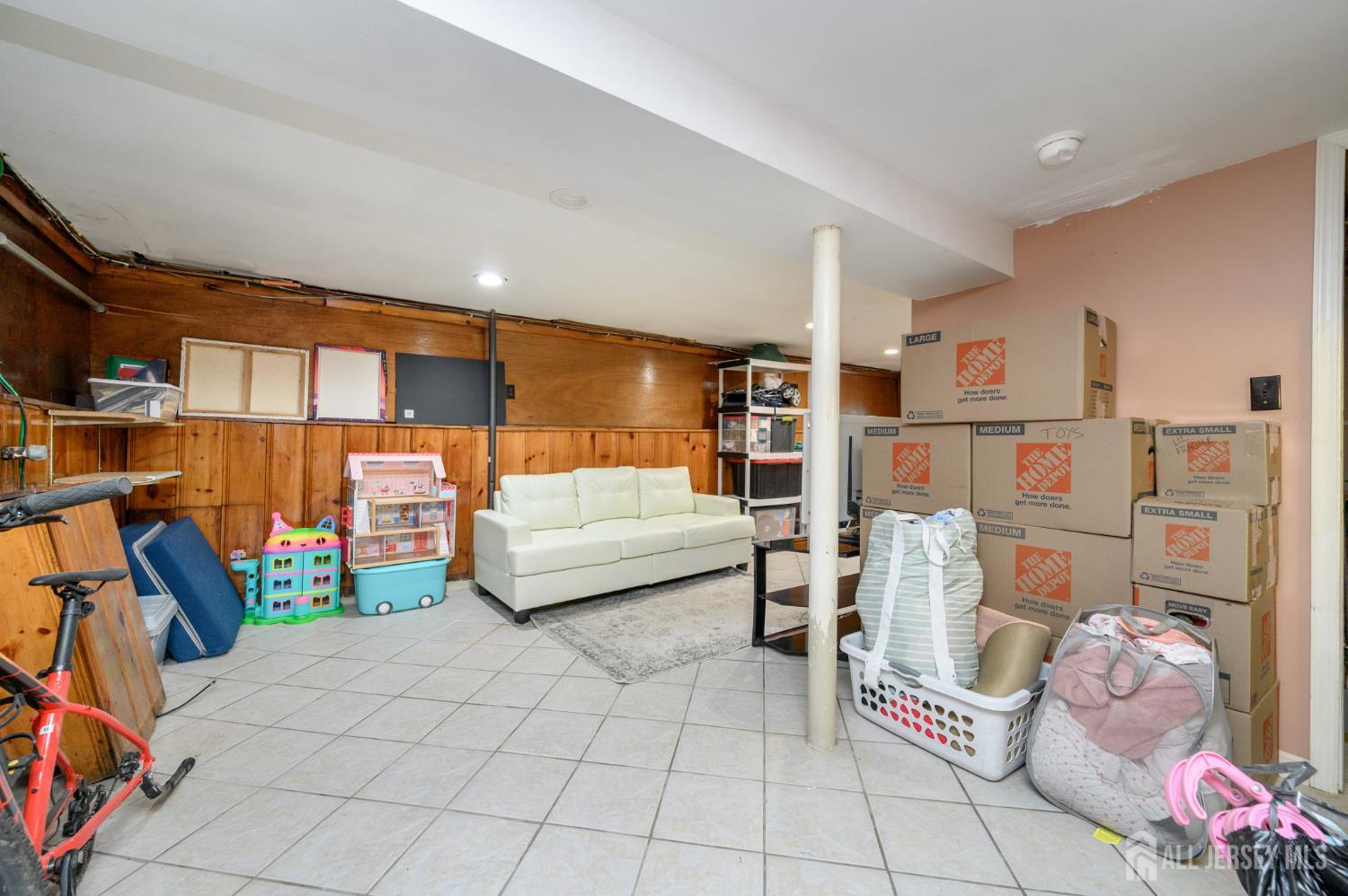 90 Edison Avenue Nutley NJ 07110