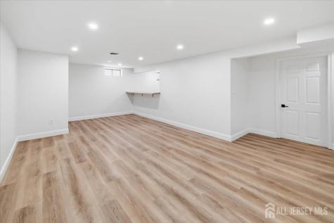 91 Seymour Terrace Piscataway NJ 08854