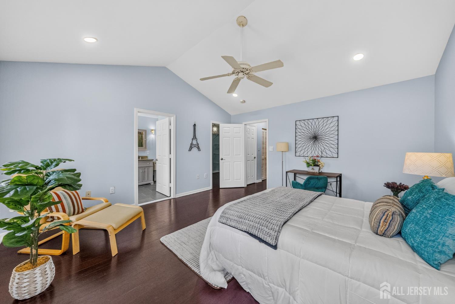 303 Cobblestone Court South Brunswick NJ 08852