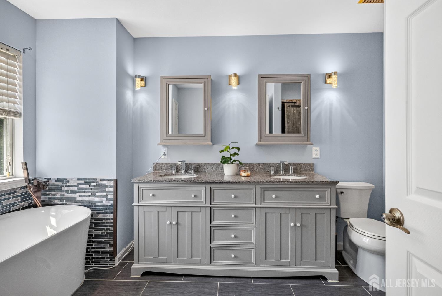 303 Cobblestone Court South Brunswick NJ 08852