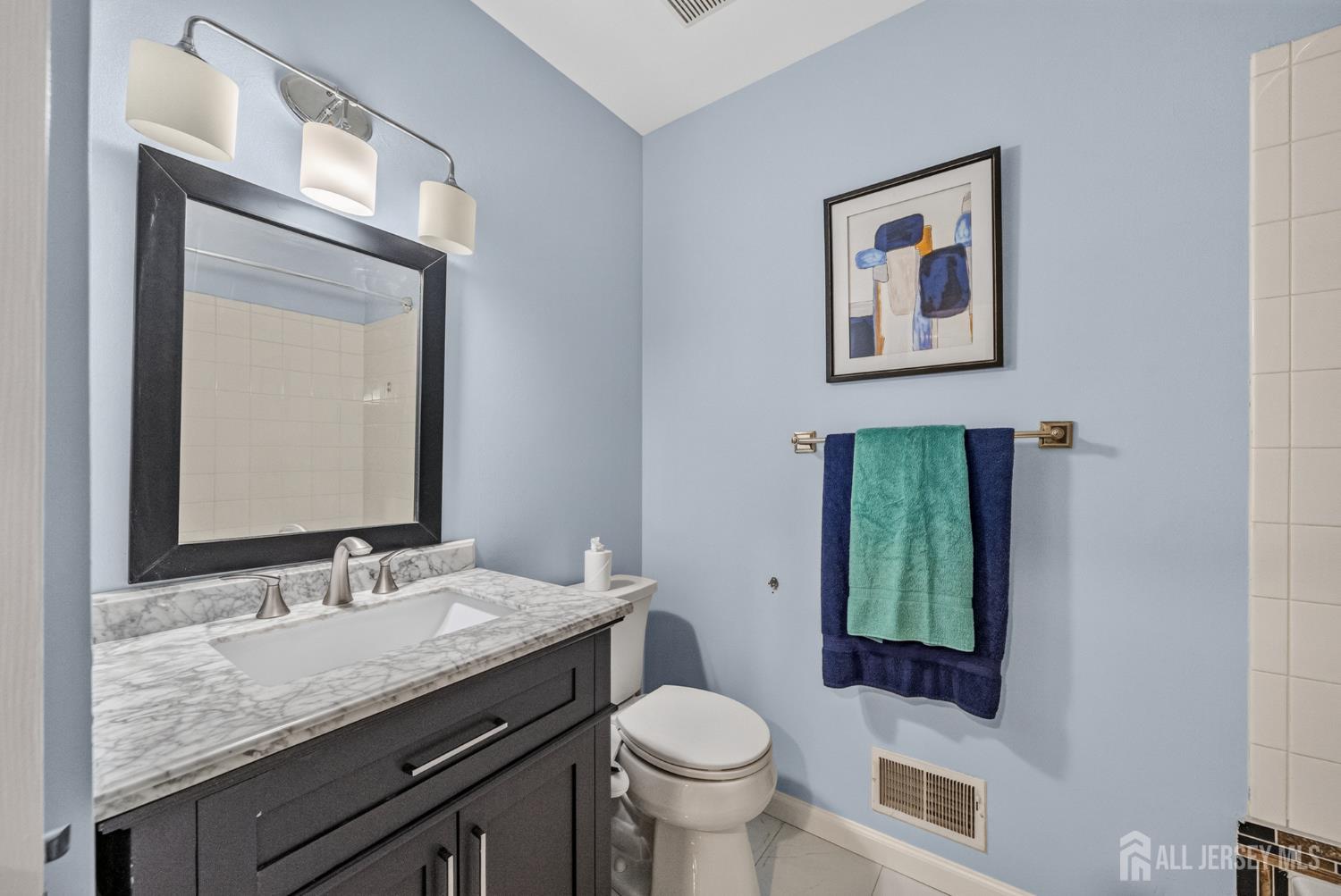 303 Cobblestone Court South Brunswick NJ 08852