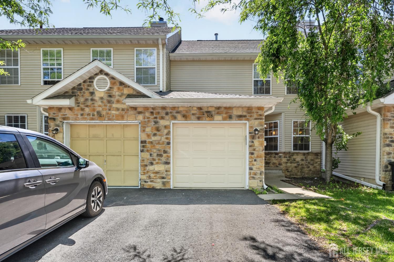 303 Cobblestone Court South Brunswick NJ 08852