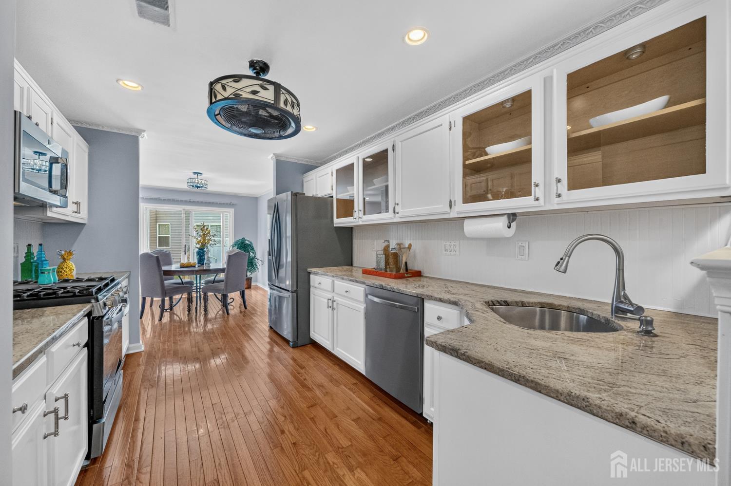 303 Cobblestone Court South Brunswick NJ 08852