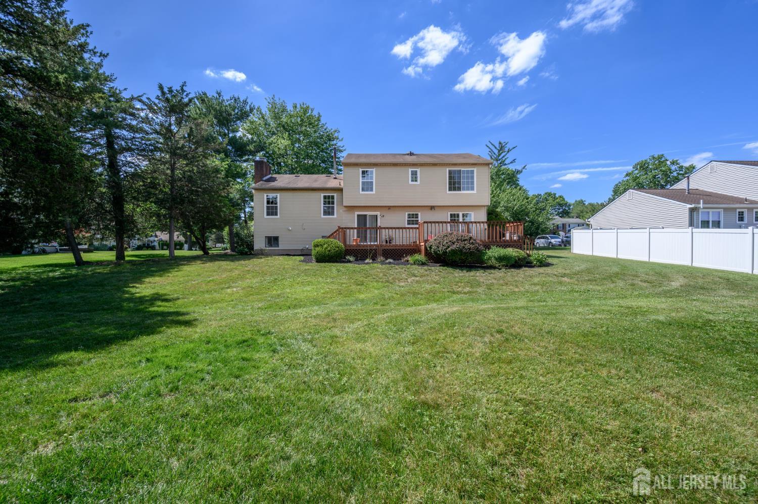 133 Hickory Road Franklin NJ 08873