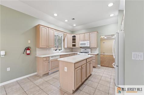 31 Whitehall Road Monroe NJ 08831