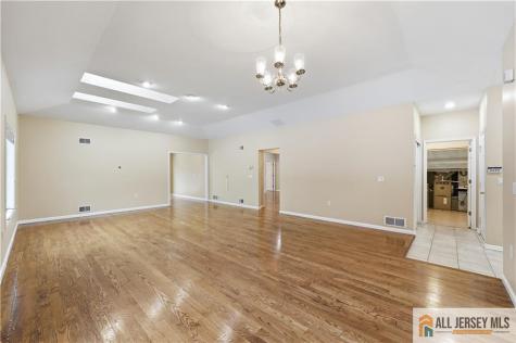 31 Whitehall Road Monroe NJ 08831