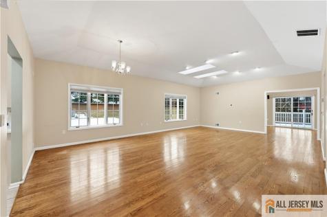 31 Whitehall Road Monroe NJ 08831