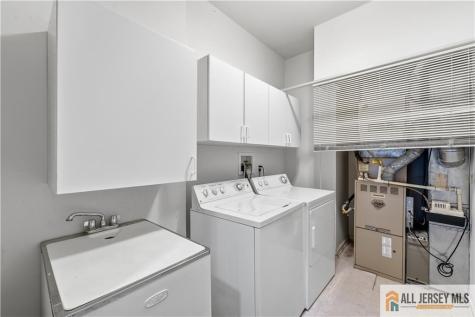 31 Whitehall Road Monroe NJ 08831
