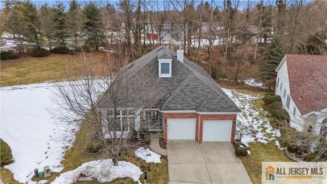31 Whitehall Road Monroe NJ 08831