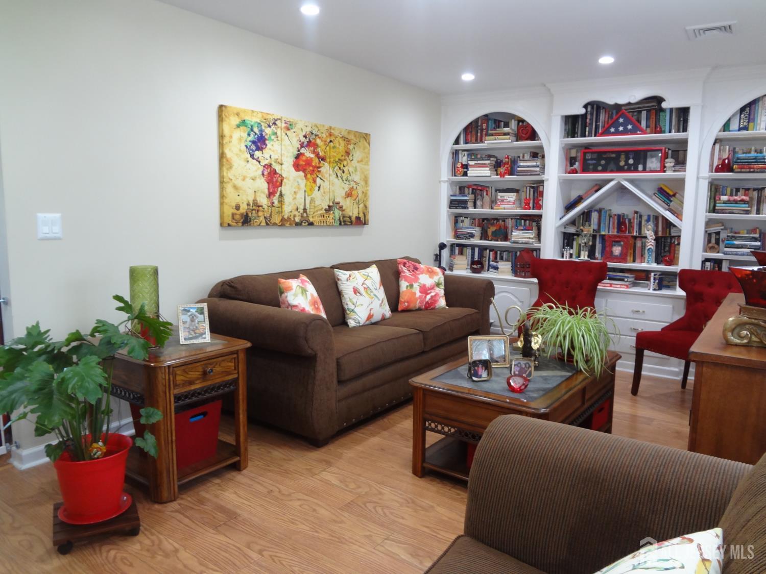 4 Wilbur Terrace Sayreville NJ 08872