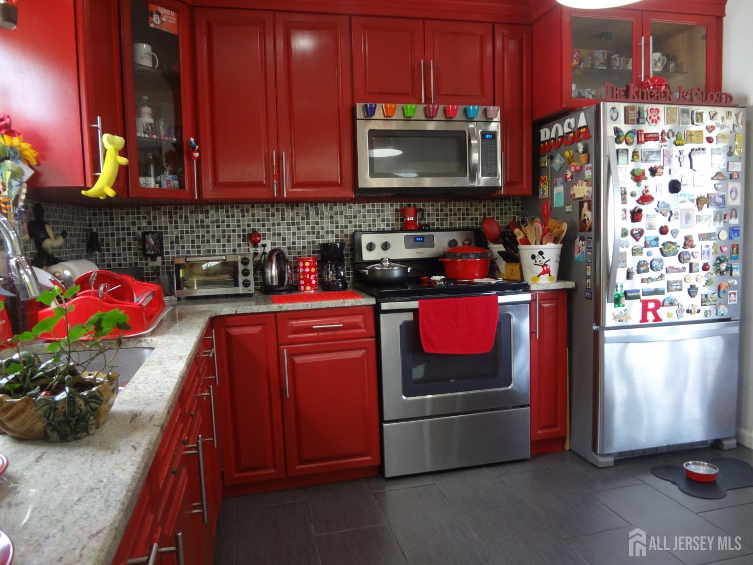 4 Wilbur Terrace Sayreville NJ 08872