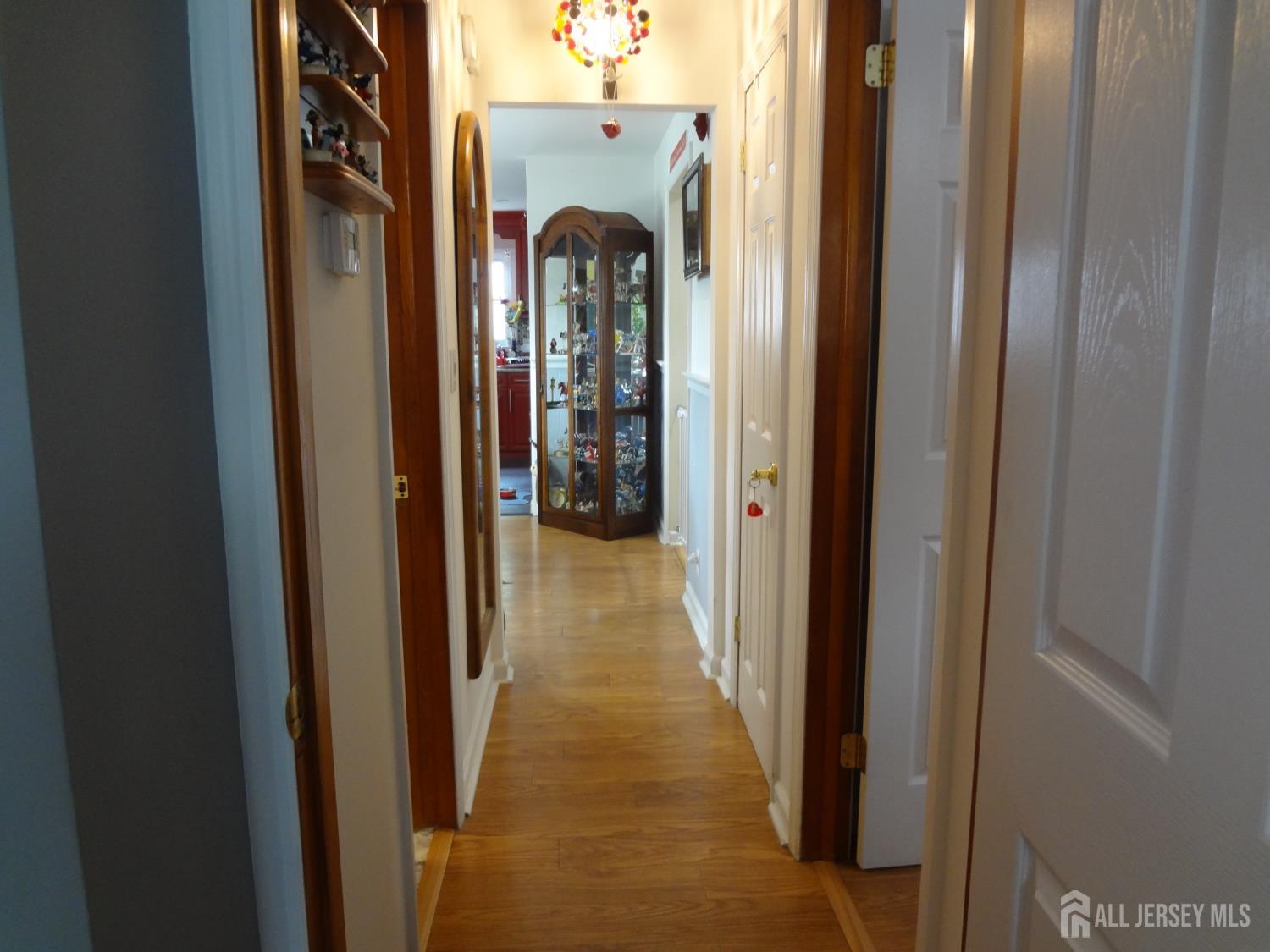 4 Wilbur Terrace Sayreville NJ 08872
