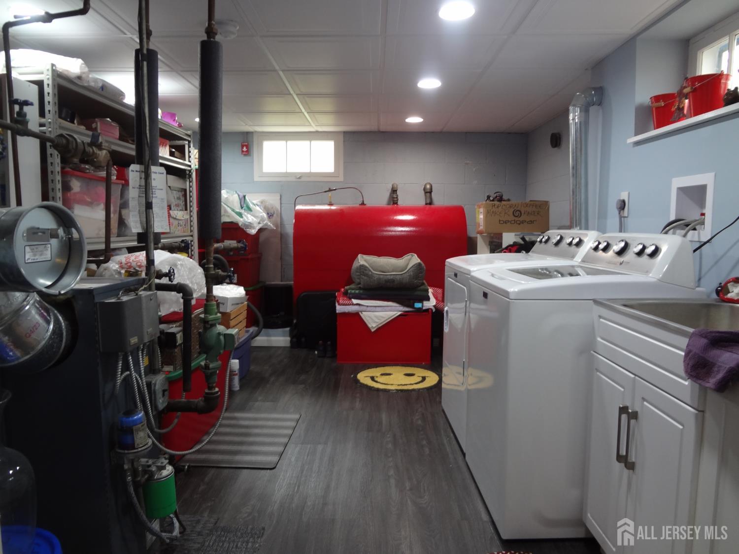 4 Wilbur Terrace Sayreville NJ 08872