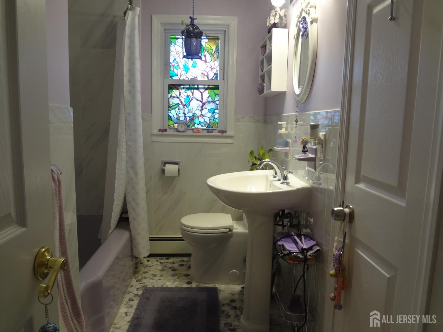 4 Wilbur Terrace Sayreville NJ 08872
