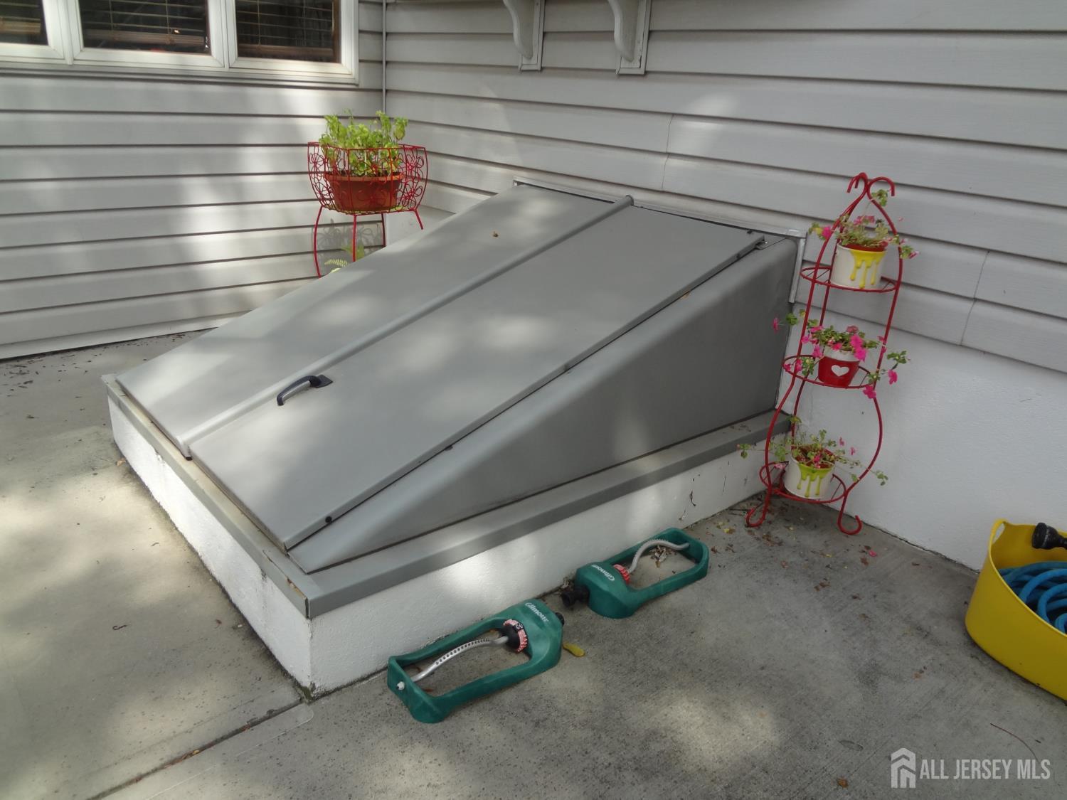 4 Wilbur Terrace Sayreville NJ 08872