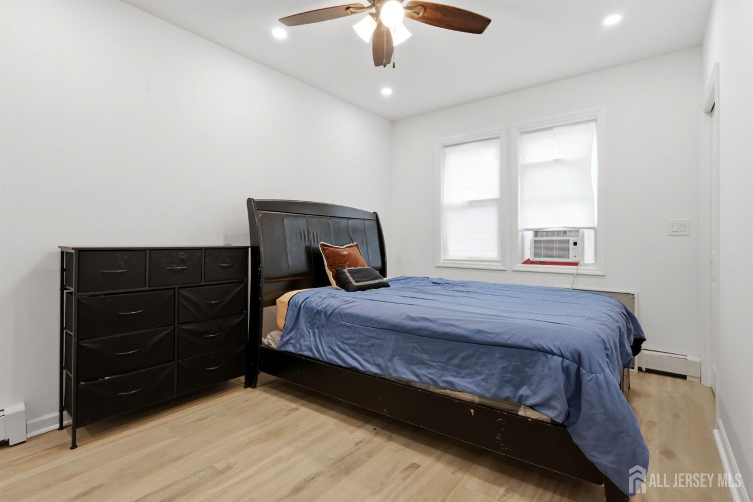 62 Pinetree Drive Sayreville NJ 08859