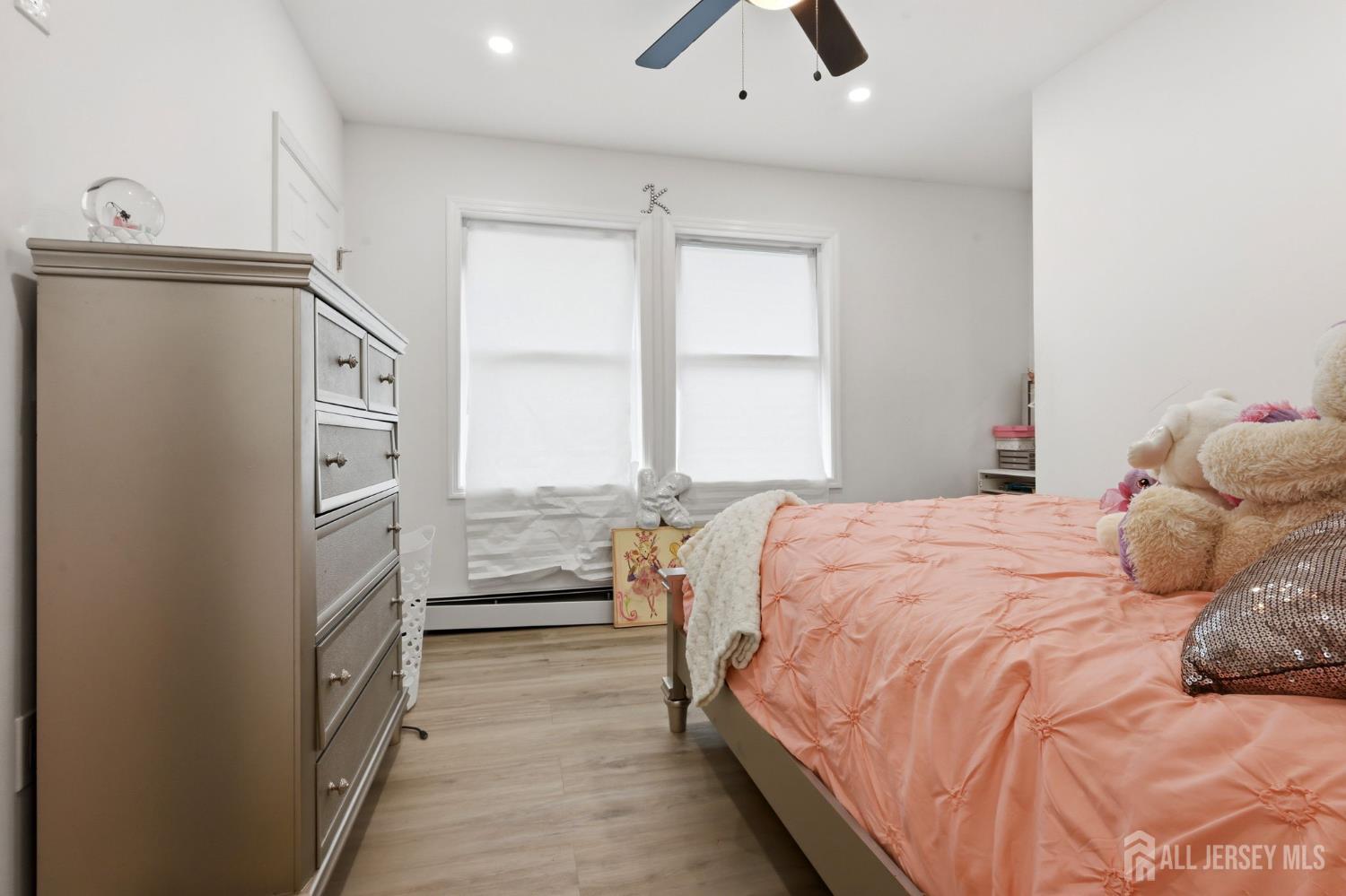 62 Pinetree Drive Sayreville NJ 08859