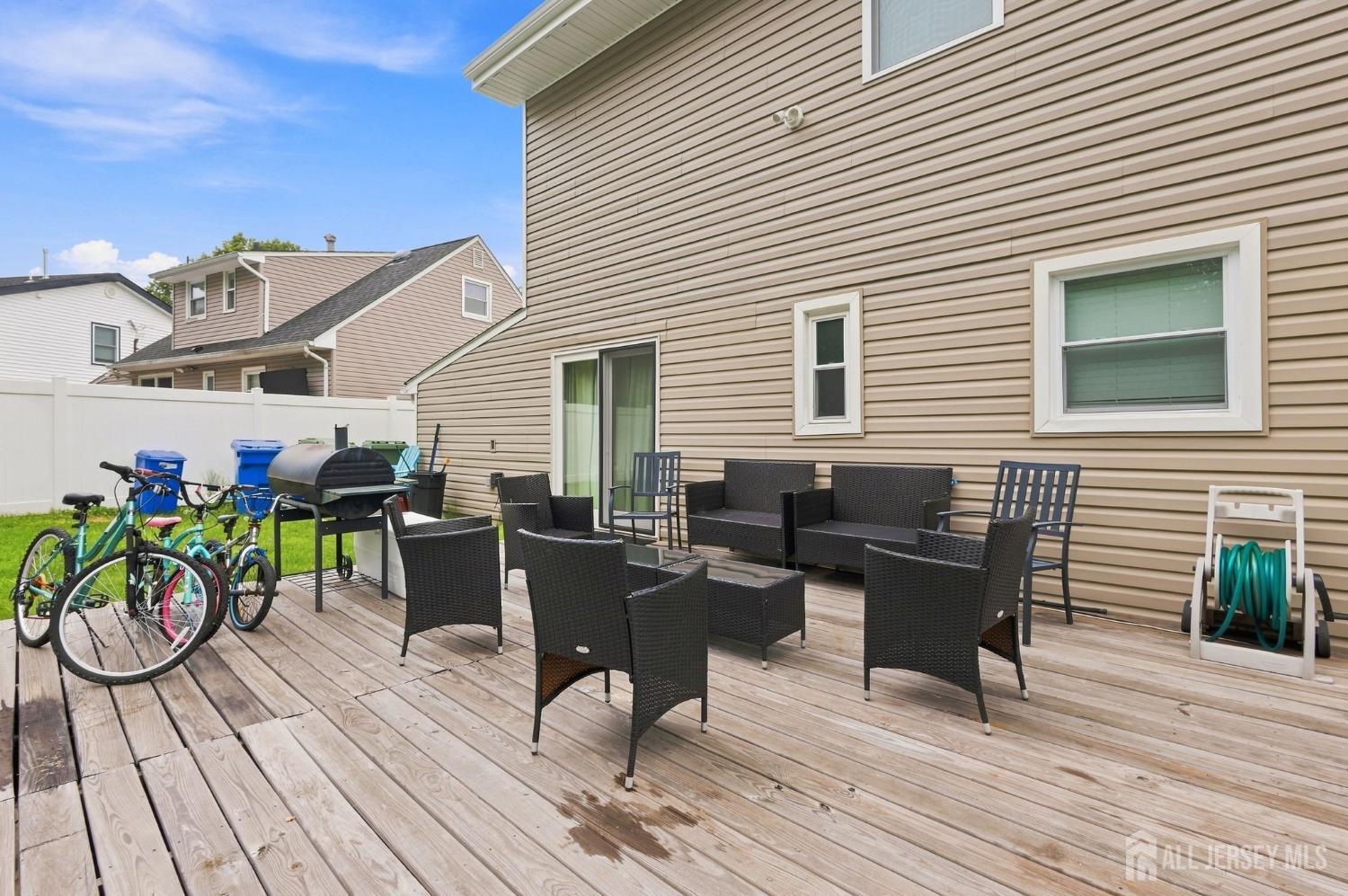 62 Pinetree Drive Sayreville NJ 08859