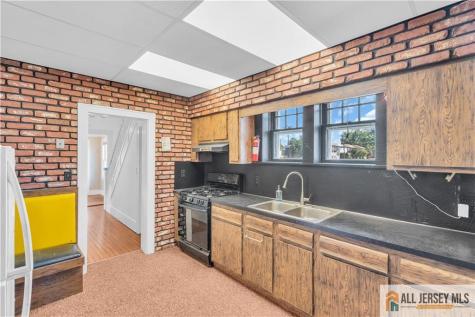483 Jaques Avenue Rahway NJ 07065
