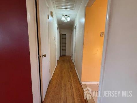 124 Chestnut Street Avenel NJ 07001