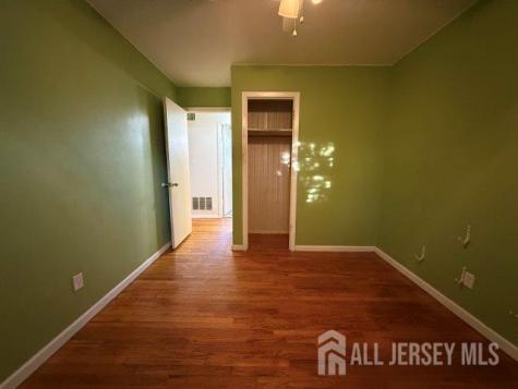124 Chestnut Street Avenel NJ 07001