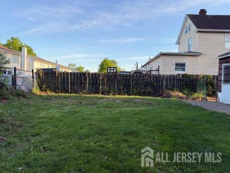 124 Chestnut Street Avenel NJ 07001