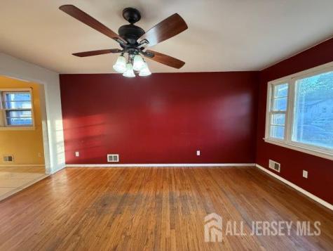 124 Chestnut Street Avenel NJ 07001