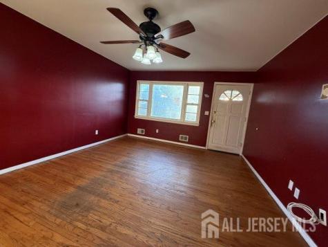 124 Chestnut Street Avenel NJ 07001