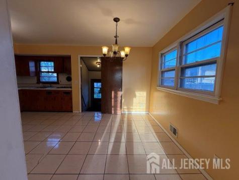 124 Chestnut Street Avenel NJ 07001