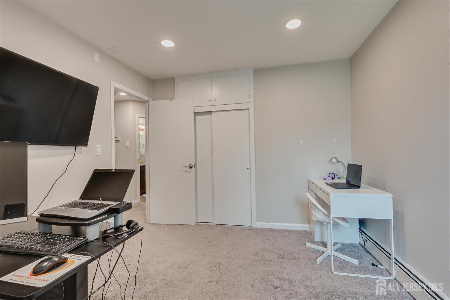 106 Washington Avenue Iselin NJ 08830