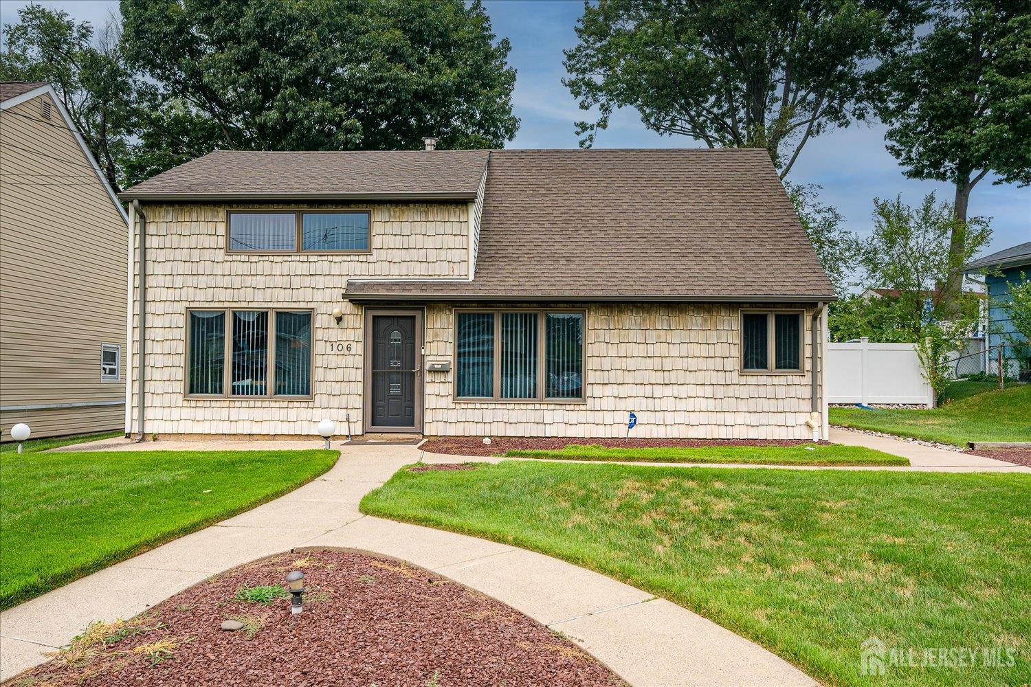 106 Washington Avenue Iselin NJ 08830