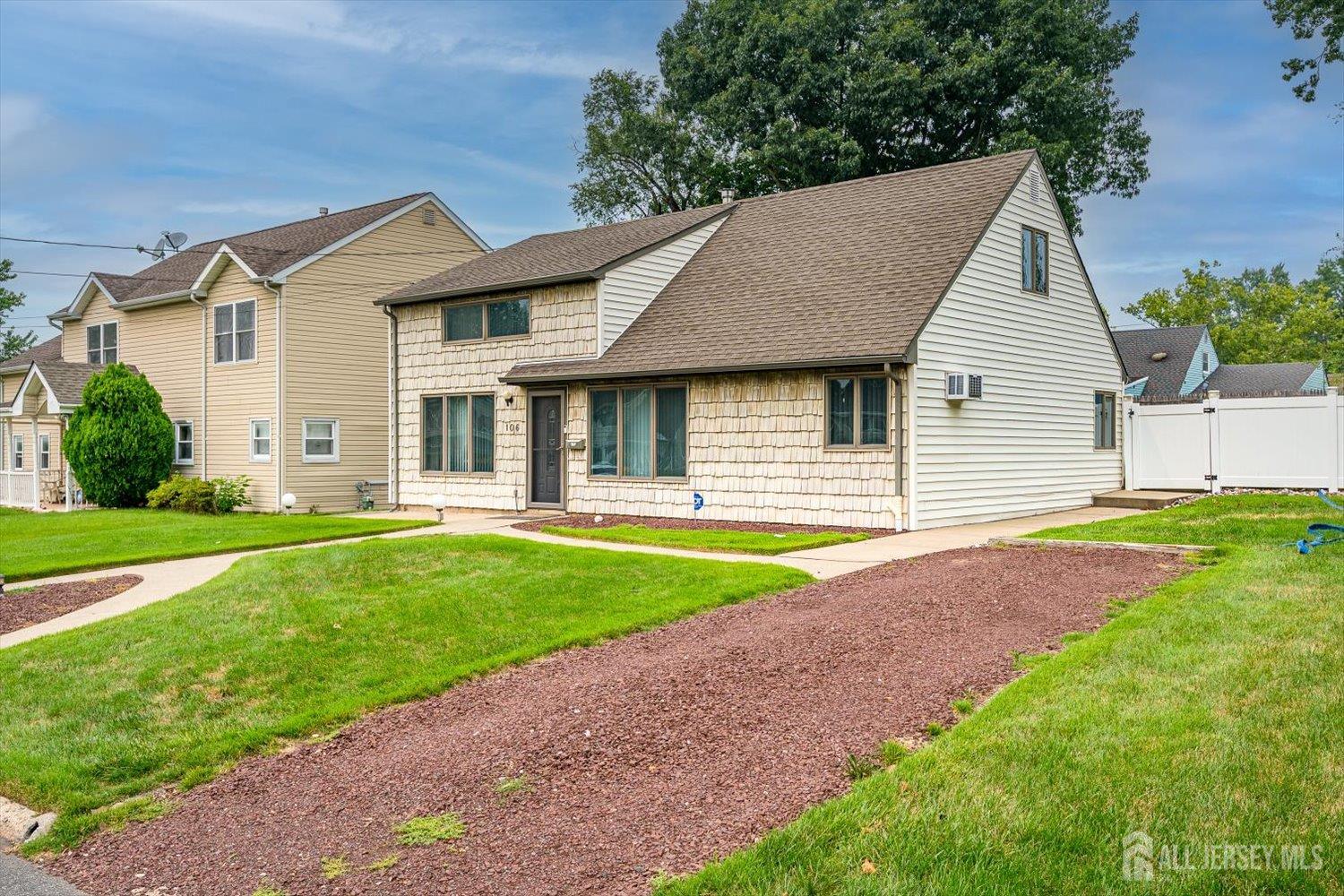 106 Washington Avenue Iselin NJ 08830