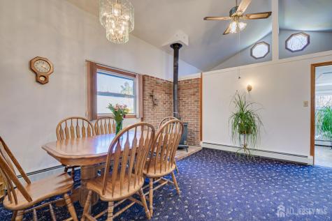 16 Skytop Road Lebanon Twp NJ 07853