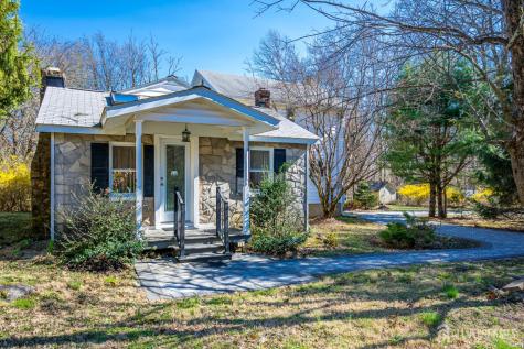 16 Skytop Road Lebanon Twp NJ 07853