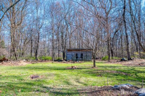 16 Skytop Road Lebanon Twp NJ 07853