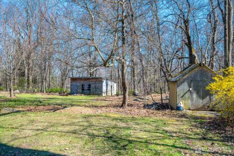 16 Skytop Road Lebanon Twp NJ 07853