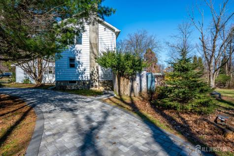 16 Skytop Road Lebanon Twp NJ 07853